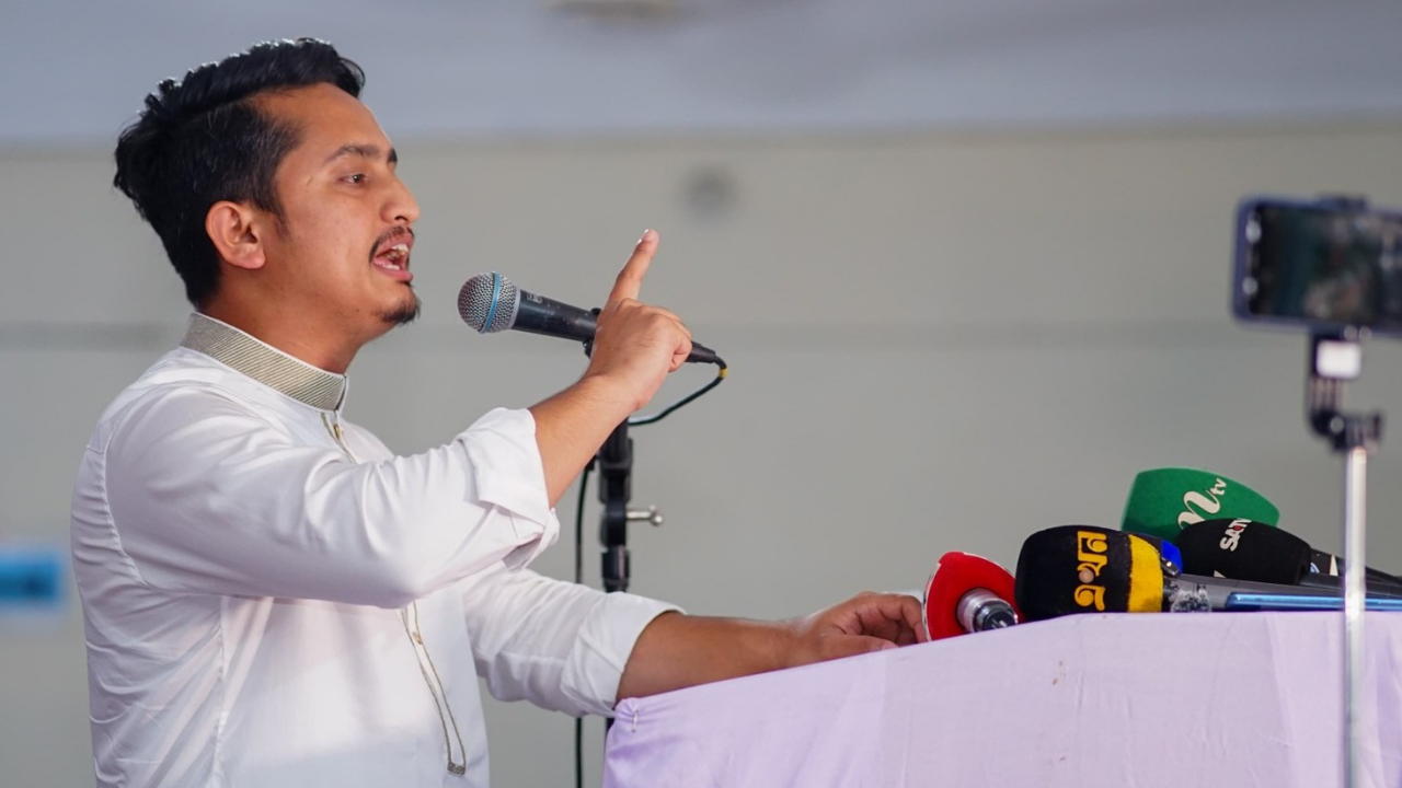 এই রাজনৈতিক নীল নকশা স্বৈরাচারের পথে হাঁটার প্রথম ধাপ : সারজিস আলম