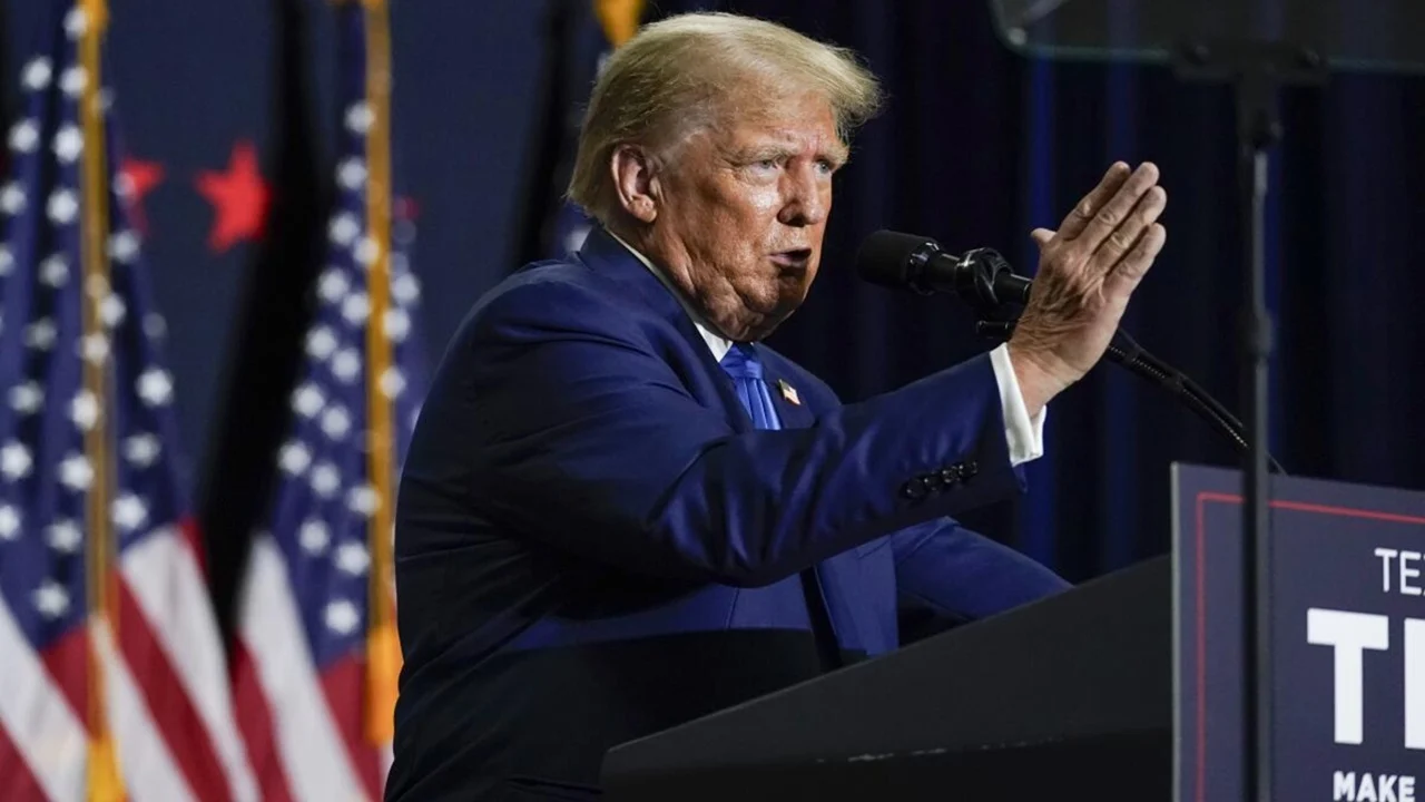 তেল অবরোধে অন্ধকারে কিউবা, দখলের হুমকি ট্রাম্পের